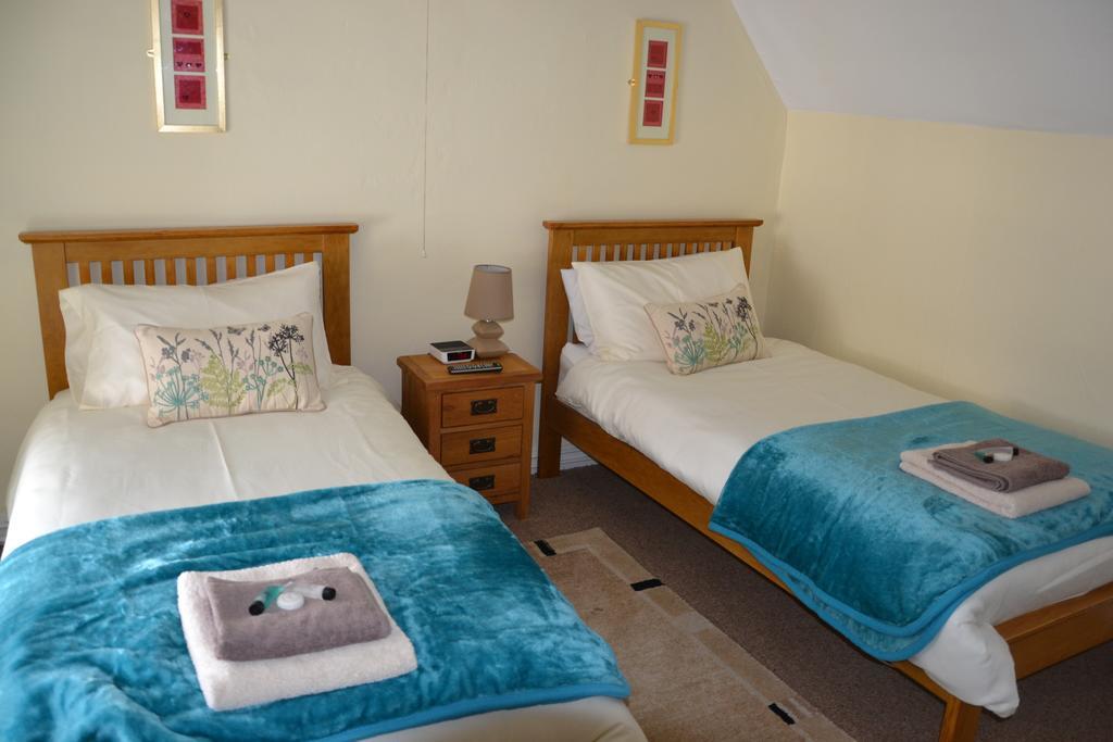 Crown Hotel Corwen Phòng bức ảnh